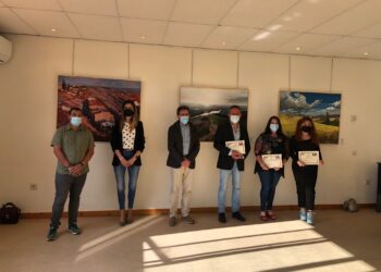 Isidoro Moreno gana el XXV Certamen de Pintura con su obra ‘Desde lo alto’