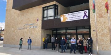 Villares se suma al rechazo a la violencia de género