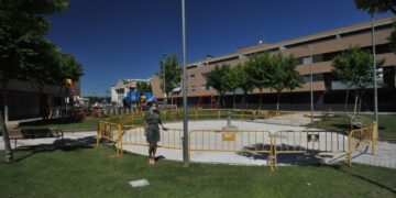 La plaza Prado de los Guzmanes se convierte en una zona más ‘verde’ y accesible