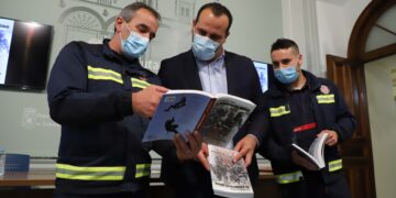 El trabajo de los bomberos recogido en la obra ‘Jornadas de Béjar. El espíritu de Béjar’