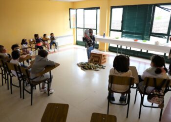 Aumenta el 30% el cheque escolar para la compra de libros y material escolar del próximo curso