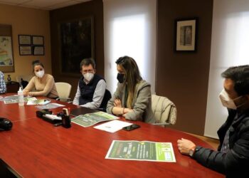 La baja participación desluce la celebración de las Bodas de Plata del Certamen de Pintura