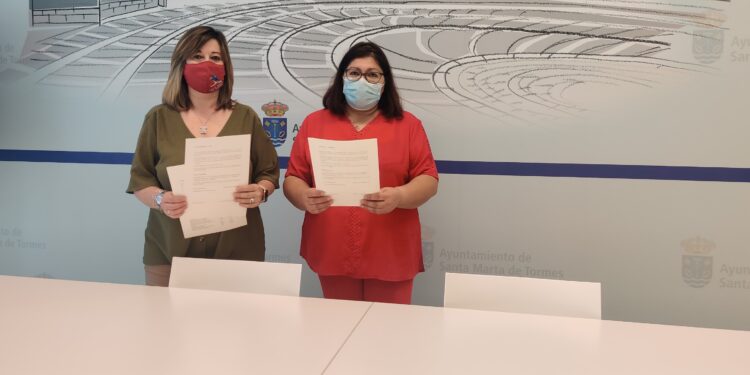 Convenio pionero para bonificar a los mayores del municipio con descuentos en los arreglos de ropa