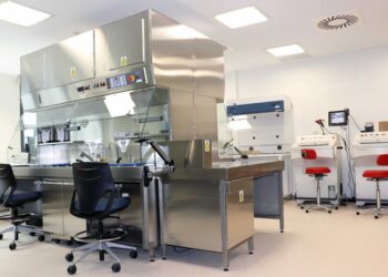 El servicio de Anatomía Patológica empieza a funcionar en el nuevo Hospital Universitario de Salamanca a partir de mañana