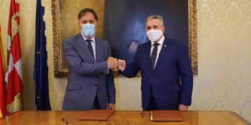 Convenio para el apoyo a la promoción y desarrollo de la Semana Santa de Salamanca