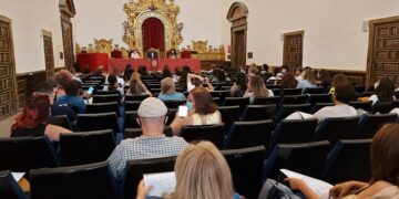 La UPSA recibe a un centenar de alumnos del Máster Internacional de Lengua y Culturas Españolas