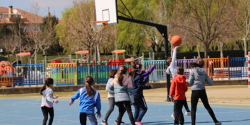 La Junta pretende normalizar y aumentar la práctica del deporte escolar