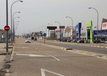 La reordenación del tráfico en el polígono será la primera medida que llevará a cabo el Consistorio tras recibir la titularidad de la vía central