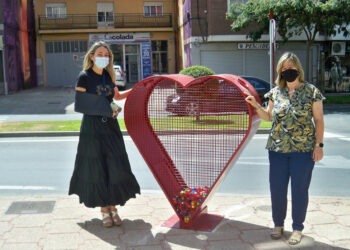 Santa Marta apuesta por la recogida solidaria de tapones ‘con corazón’