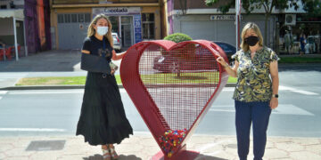 Santa Marta apuesta por la recogida solidaria de tapones ‘con corazón’