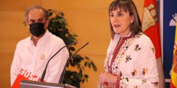 El PSOE insta a la Junta a dar solución al ‘abuso de temporalidad’ en la que se encuentran 35.000 empleados públicos en la región