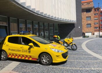 La Agencia de Protección Civil contacta con las agrupaciones para planificar la compra de vehículos