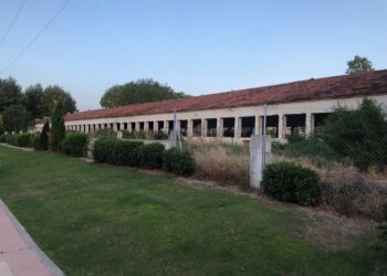 Resuelta la captación de los terrenos de la antigua granja de gallinas para crear el corredor verde junto al Camino de Gudino con un recinto ferial y un nuevo aparcamiento