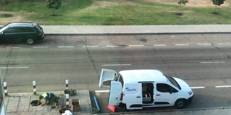 Renovado el contador general en la red de distribución de agua para mejorar el servicio