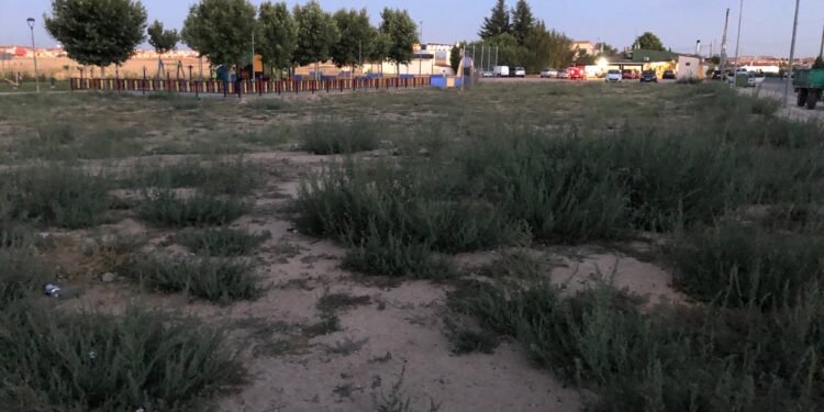 El Ayuntamiento de Villares ya es propietario de la parcela que acogerá el futuro pabellón cubierto de Aldeaseca