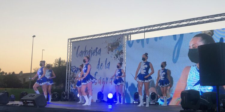 El talento de los jóvenes de Carbajosa brilla sobre el escenario