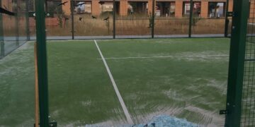 Los vándalos ‘atacan’ de nuevo, ahora contra la recién estrenada pista de pádel
