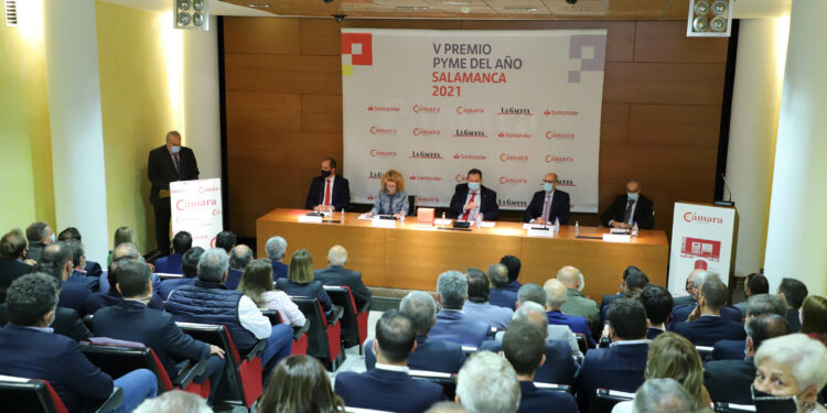COPASA se alza con el premio a la Pyme del año que otorgan la Cámara de Comercio y el Banco Santander
