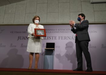 Juan José Aliste recibe, a título póstumo, la Medalla a la defensa y atención a las víctimas del terrorismo de Castilla y León