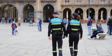 Refuerzo policial para controlar botellones e intensificar el cumplimiento de las medidas de seguridad durante las fiestas