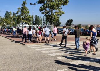 Primeras colas para acceder a la Feria Salamaq 21