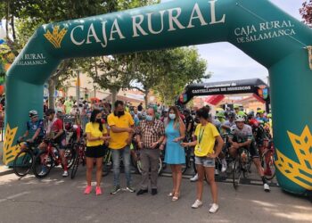 Arranca la 49 edición de la Vuelta Ciclista a Salamanca