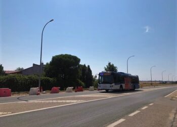 El camino a Villares quedará cortado al tráfico a partir de mañana por las obras de la rotonda de acceso a Aldeaseca