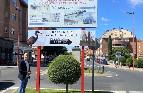 Santa Marta estrena señalización turística para promocionar el ‘Arte Emboscado’ de la Isla del Soto y las salas de exposiciones del municipio