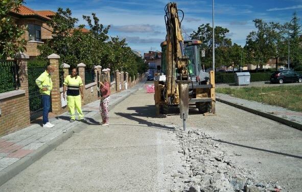 La renovación de más de 180 metros de tuberías en la calle Zurbarán evitará las averías en este tramo de la red de abastecimiento