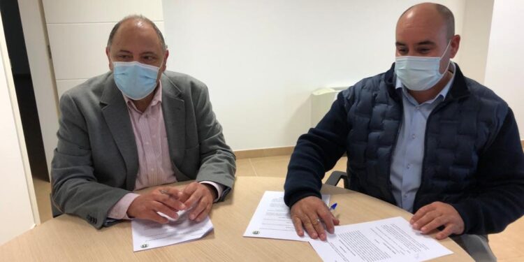 Compromiso municipal con Aspace para la adquisición de un microbús adaptado