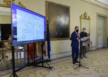 Modificación de líneas del autobús urbano para dar servicio a los usuarios del nuevo Hospital Universitario