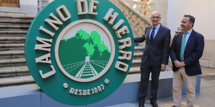 La Diputación refuerza la imagen del ‘Camino de Hierro’ y permitirá a los profesionales del sector turístico reservar entradas con una antelación de 90 días