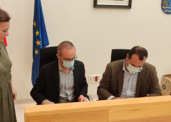 Santa Marta y Leroy Merlin renuevan el convenio para mejorar el bienestar de personas vulnerables