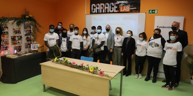 La innovación tecnológica del GarageLab llega al Centro de FP Lorenzo Milani, el primero en Castilla y León que desarrolla este proyecto