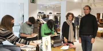 Roberto Verino fusiona arte y moda en vivo en Salamanca