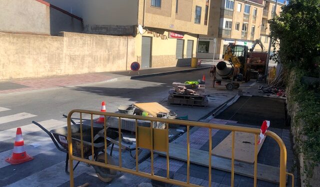 El traslado del paso de peatones de la calle Los Verdes mejorará la seguridad de los peatones y evitará atropellos