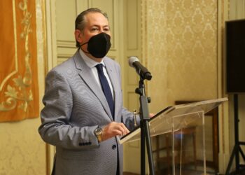 Refuerzo policial y retirada de terrazas en el centro de Salamanca para acabar con los ruidos y las molestias