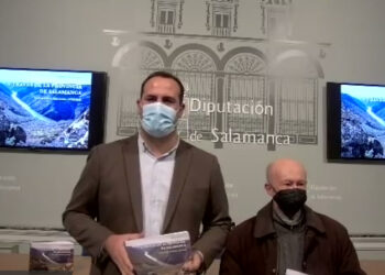Ramón Grande presenta su crónica de viajes por las comarcas de Salamanca