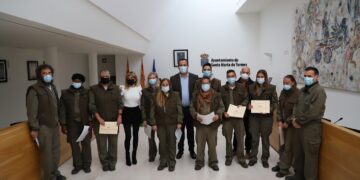 El ‘empleo verde’ abre nuevas posibilidades laborales a los diez alumnos que concluyen su formación en la mejora y conservación de zonas verdes