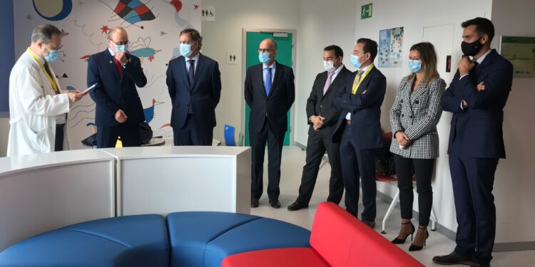 El arte como evasión y estímulo para ayudar a superar el cáncer infantil