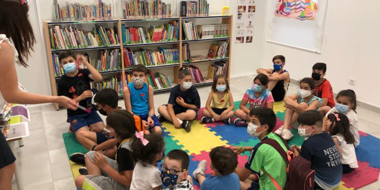 Concurso de Tarjetas de Navidad para los escolares del municipio desde Infantil hasta 3º de ESO