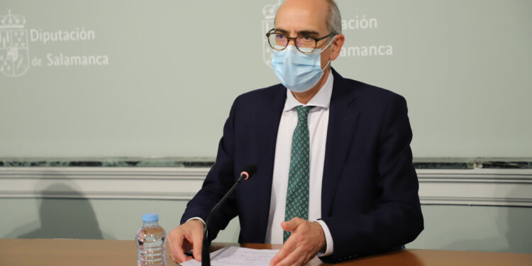 Javier Iglesias e Isabel Sánchez, investigados por la posible financiación ilegal del Partido Popular