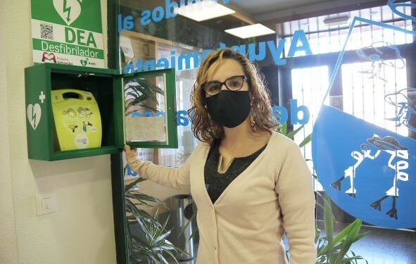 Nuevos desfibriladores en el Ayuntamiento y en la Casa de Cultura