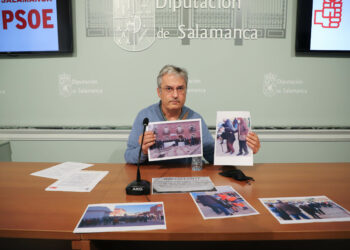 El grupo Socialista de Diputación denuncia el caos de la doble vacunación