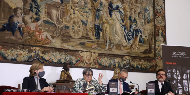 Ana Luísa Amaral presenta su antología poética con la Universidad de Salamanca y Patrimonio Nacional