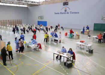 Santa Marta y Carbajosa ya preparan los espacios municipales para la doble campaña de vacunación