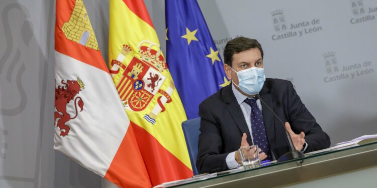 El presidente de la Junta encarga a sus consejeros centrar su trabajo en un décalogo de prioridades