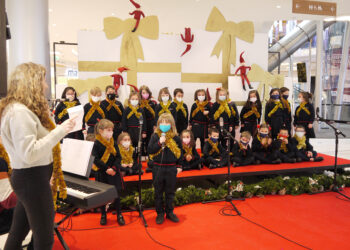 Los colegios Esclavas del Sagrado Corazón y Rufino Blanco, vencedores del certamen de Villancicos