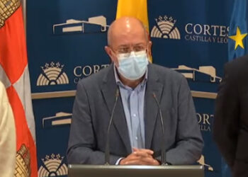 Igea responde a las acusaciones de Fernández Mañueco: «No entendemos de traiciones ni de juegos por detrás»