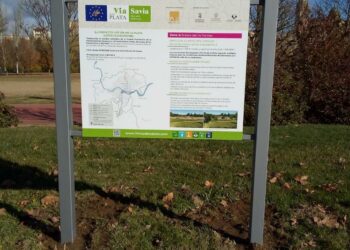Nueva señalética para dar a conocer actuaciones de renaturalización urbana